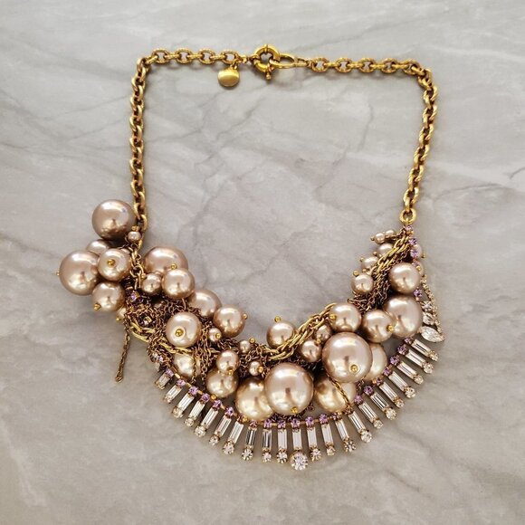 ✨ J.Crew RARE HTF Pearl Rhinestone Crystal Cluster Runway Statement Neckalce ✨ - Picture 1 of 16